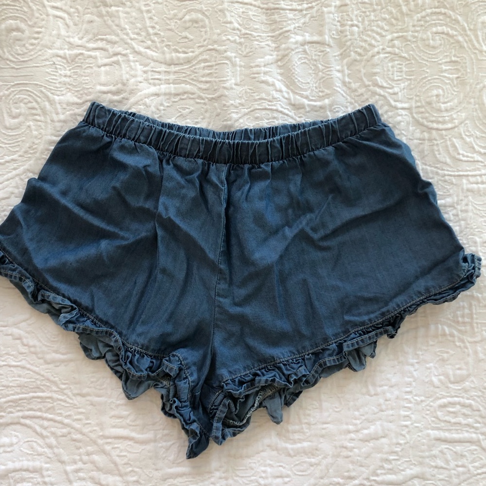 Blue ruffle shorts